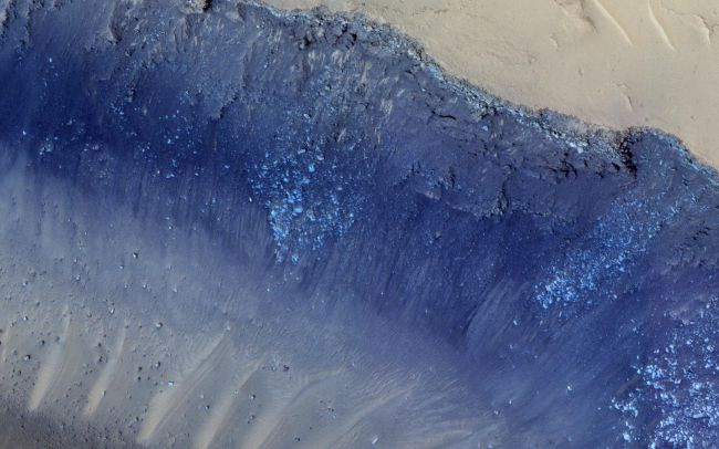 NASA công bố tình trạng lở đất trên sao Hỏa