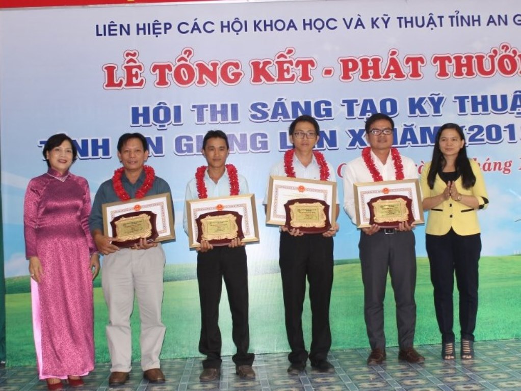Nâng cao chất lượng cuộc thi, hội thi sáng tạo, hỗ trợ tác giả khởi nghiệp