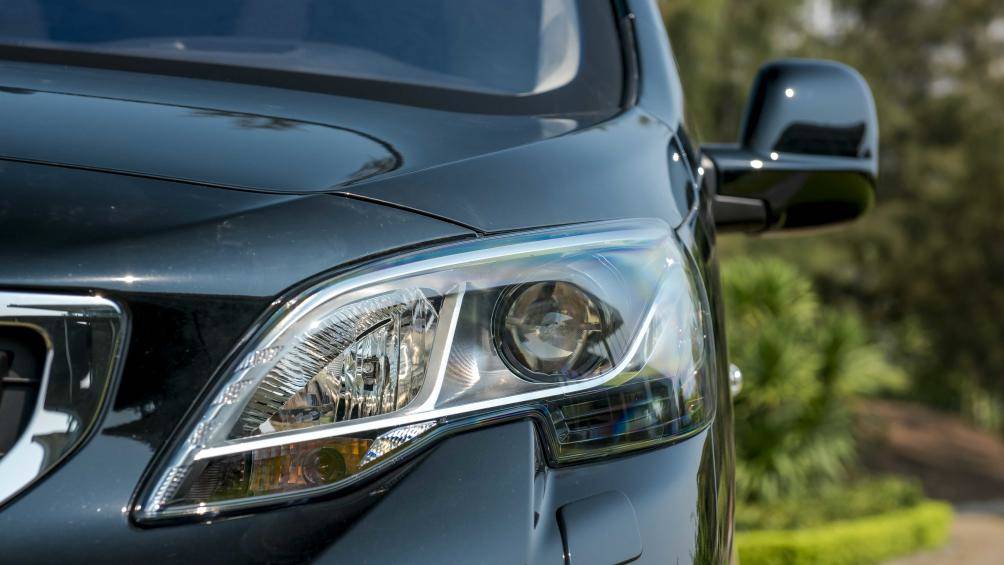 Peugeot Traveller ra mắt thị trường Việt Nam, giá từ 1,7 tỷ đồng