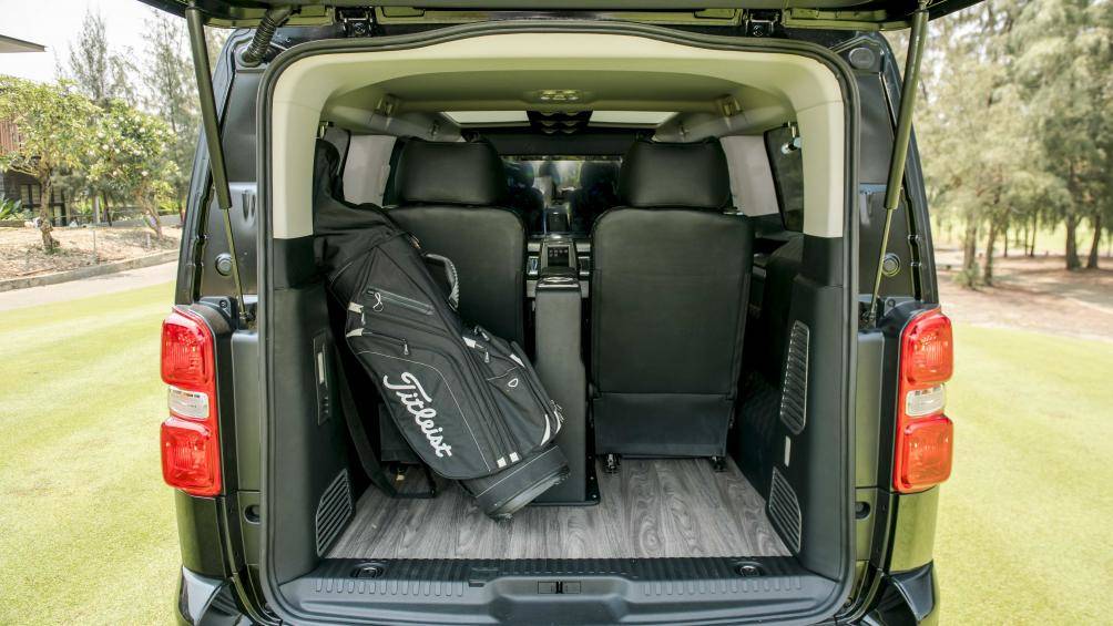 Peugeot Traveller ra mắt thị trường Việt Nam, giá từ 1,7 tỷ đồng