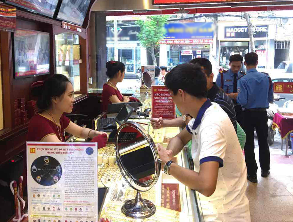 Vàng trong nước ghi nhận một tuần tăng giá nhẹ