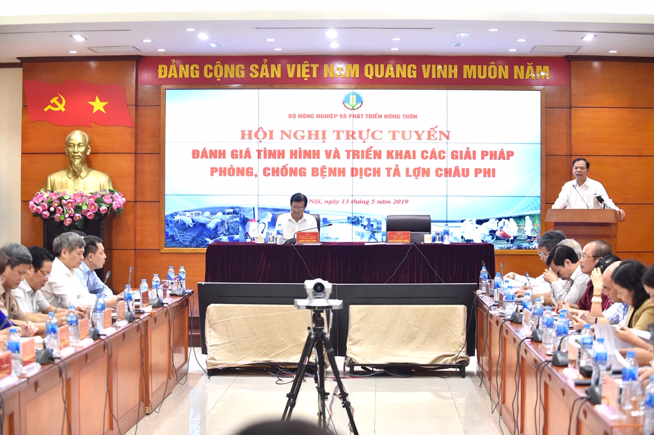 Phó Thủ tướng chủ trì hội nghị phòng, chống dịch tả lợn châu Phi