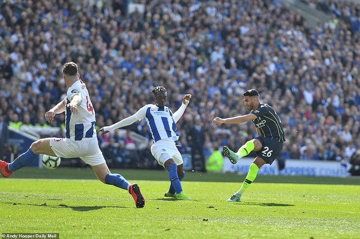 Man City vô địch, số phận quá nghiệt ngã với Liverpool