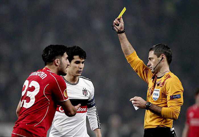 Trọng tài chính trận chung kết Champions League: 'Hung thần' của Liverpool