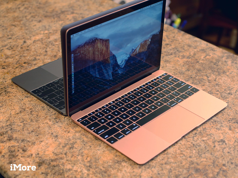 Khi nào mới có laptop màn hình gập đầu tiên trên thế giới?
