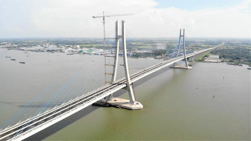 Khánh thành và thông xe cầu Vàm Cống https://baomoi.com/chinh-thuc-khanh-thanh-cau-vam-cong-bac-qua-song-hau/c/30770407.epi?utm_source=dapp&utm_campaign=share