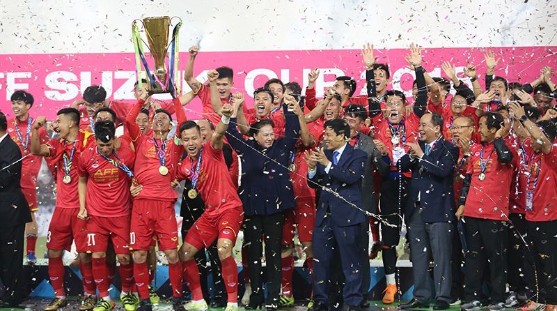 Tuyển Việt Nam: Bất ngờ từ thầy Park danh sách dự King's Cup