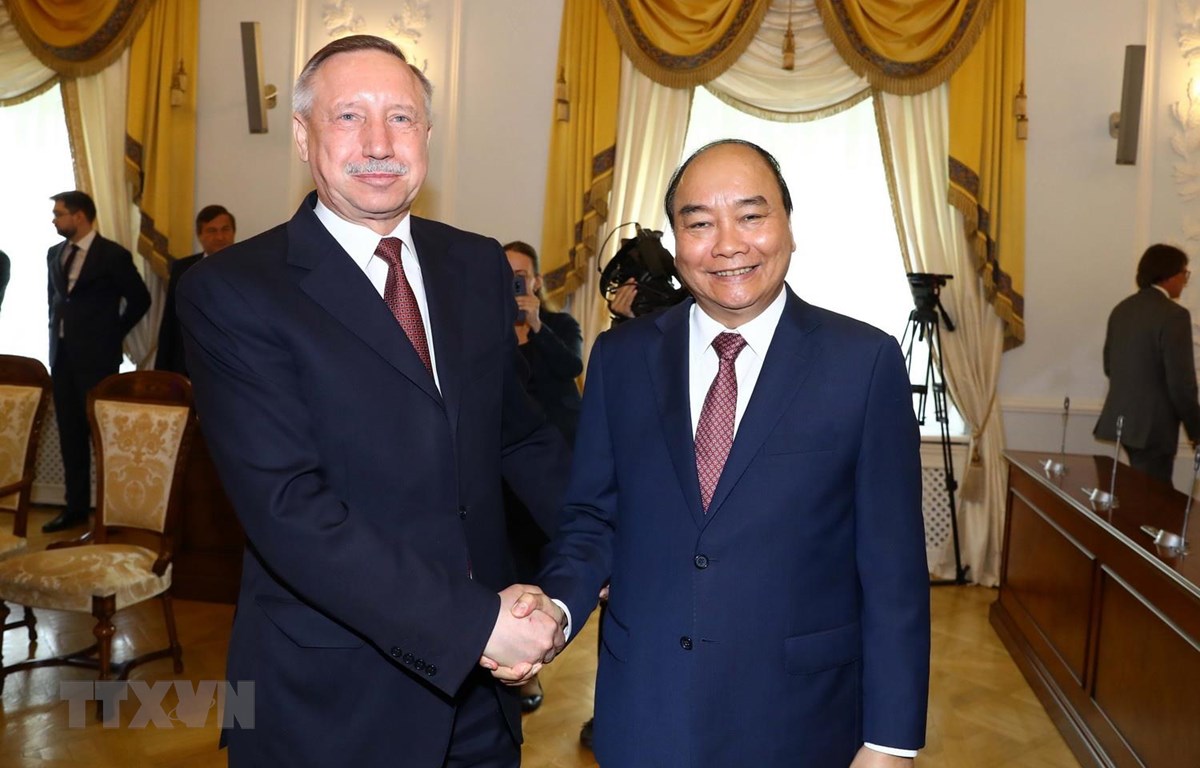 Thủ tướng Nguyễn Xuân Phúc thăm thành phố Saint Peterburg