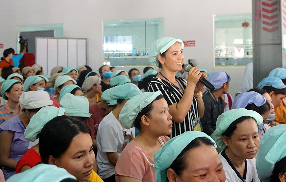 300 công nhân tham gia mô hình “Sức khỏe của bạn” và khám bệnh miễn phí 300 công nhân tham gia mô hình “Sức khỏe của bạn” và khám bệnh miễn phí