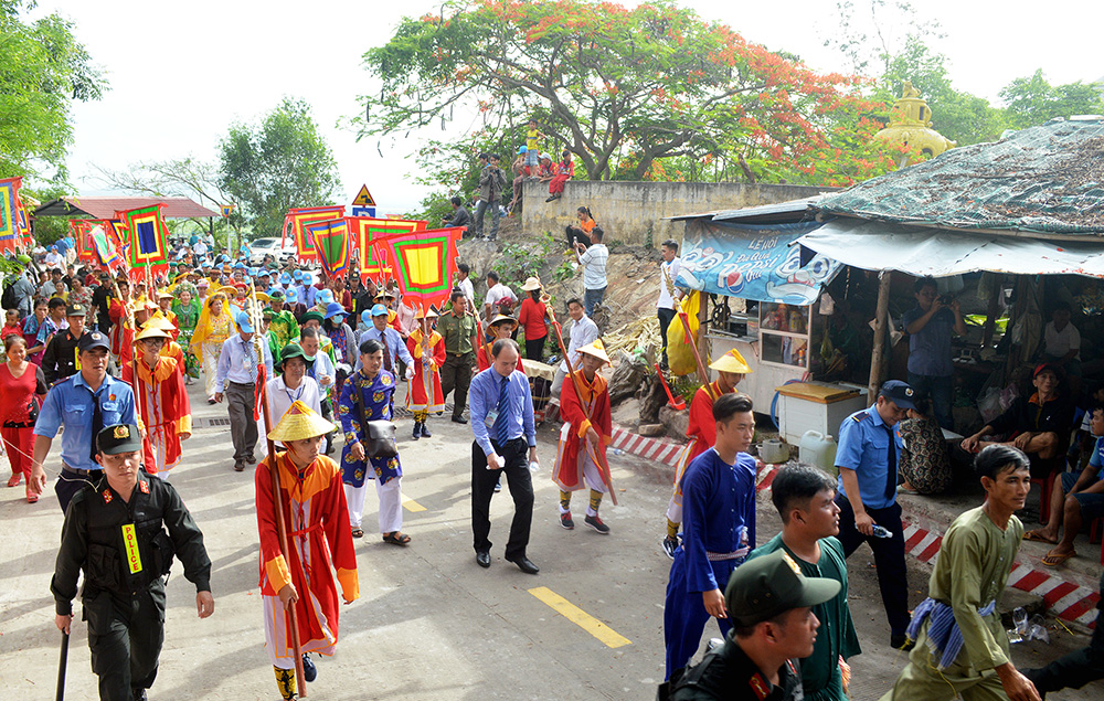Khai hội Vía Bà Chúa Xứ núi Sam năm 2019