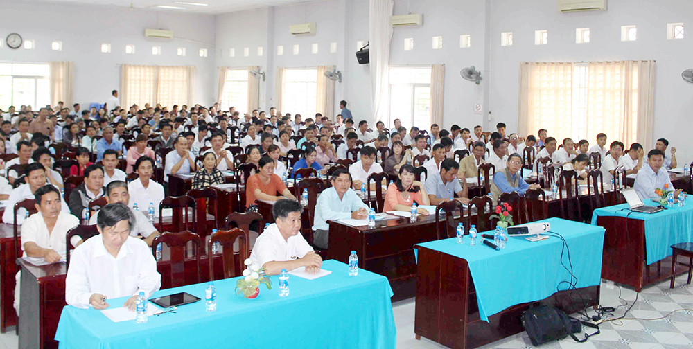 Tập huấn kiến thức phòng, chống dịch tả heo Châu Phi