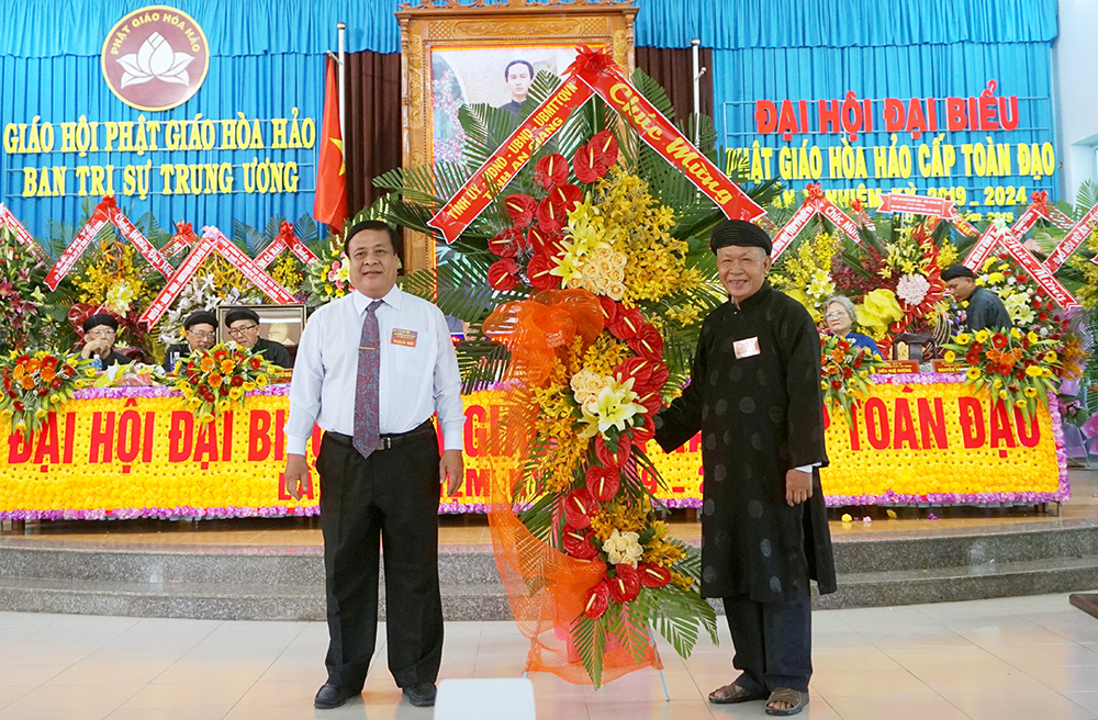 Đại hội đại biểu tín đồ Phật giáo Hòa Hảo cấp toàn đạo lần thứ V (nhiệm kỳ 2019-2024) thành công tốt đẹp