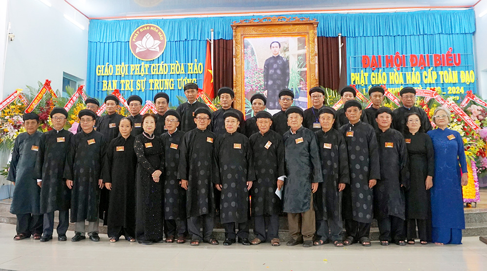 Đại hội đại biểu tín đồ Phật giáo Hòa Hảo cấp toàn đạo lần thứ V (nhiệm kỳ 2019-2024) thành công tốt đẹp