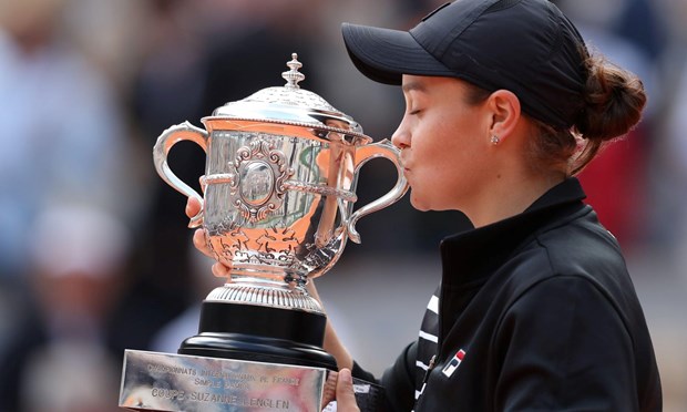 Hạ gục Djokovic, Thiem tái ngộ Nadal ở chung kết Roland Garros