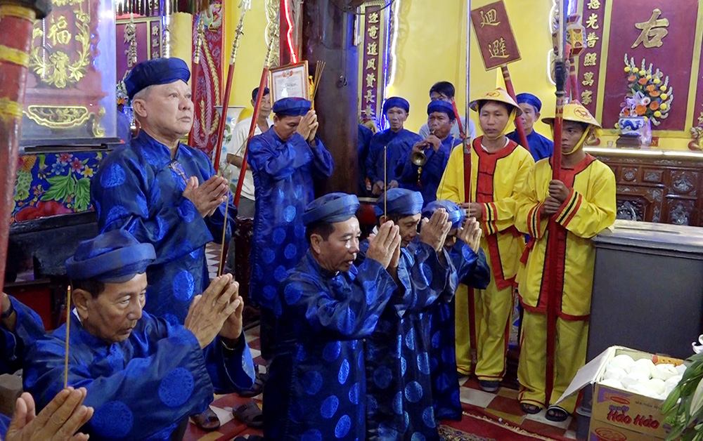 Nhộn nhịp Lễ Kỳ yên Đình thần Bình Thủy