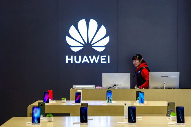 Huawei xuất xưởng 1 triệu thiết bị cài sẵn nền tảng HongMeng OS