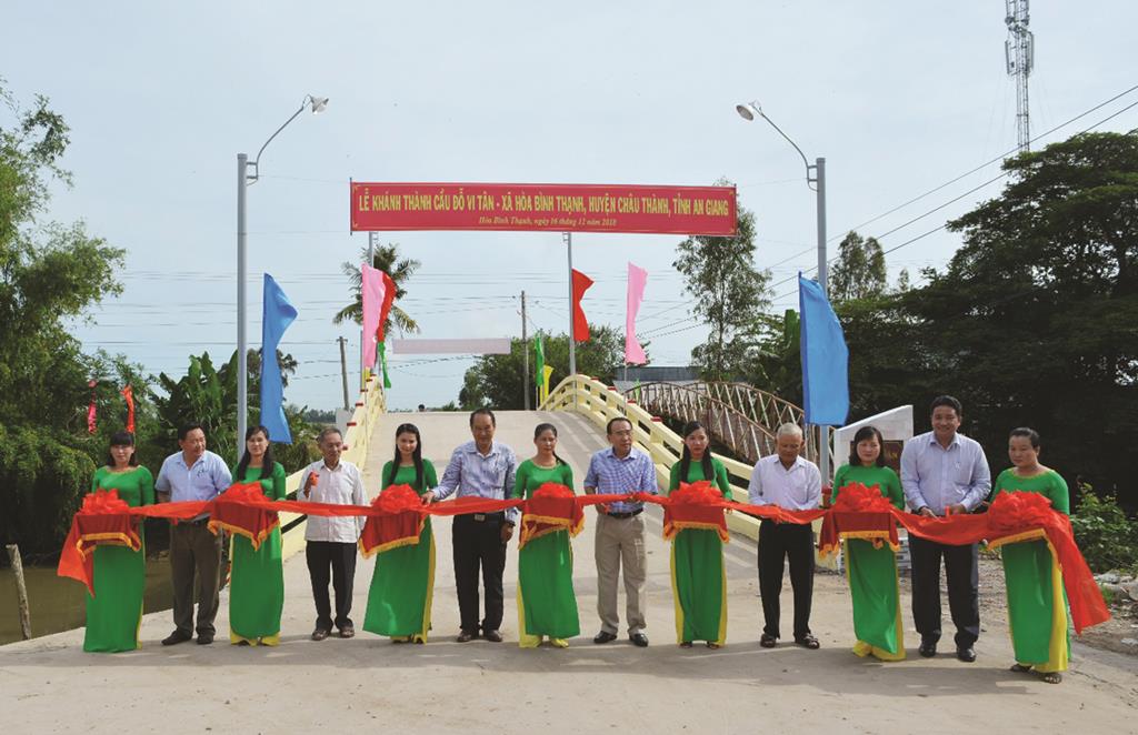 Châu Thành học tập và làm theo lời Bác