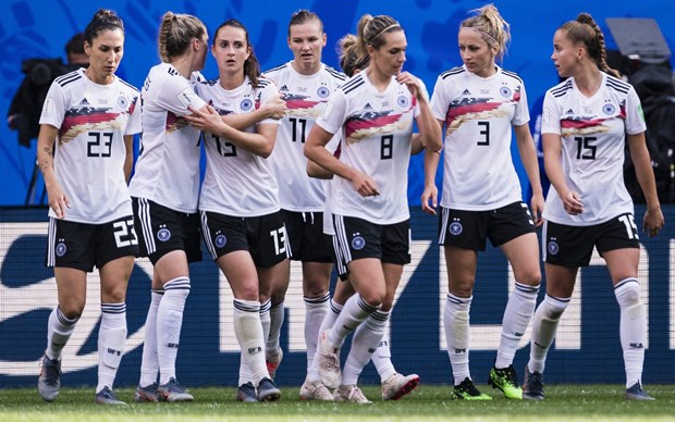 World Cup nữ 2019: Tuyển Đức và Pháp đặt 1 chân vào vòng 1/8