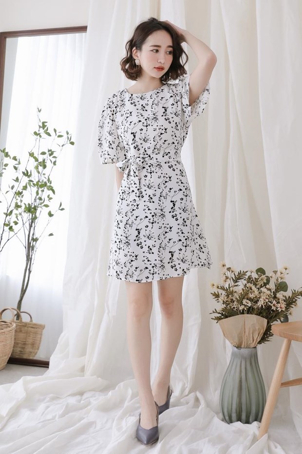 Mùa Hè tự tin xuống phố cùng 3 bí kíp 'lên đồ' sành điệu