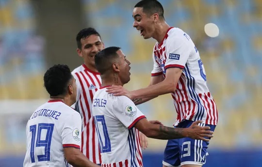 Ngược dòng cầm hòa Paraguay, Qatar gây sốc Copa America