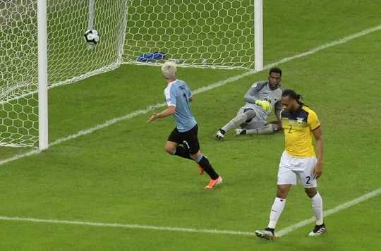 Uruguay đại thắng, khẳng định vị thế ứng viên vô địch Copa America
