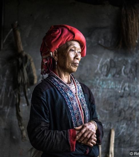 Nhiếp ảnh gia người Pháp chụp chân dung những người phụ nữ Việt đăng trên BBC, khiến cả thế giới bất ngờ