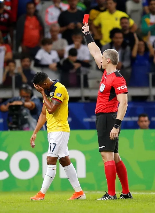 Uruguay đại thắng, khẳng định vị thế ứng viên vô địch Copa America