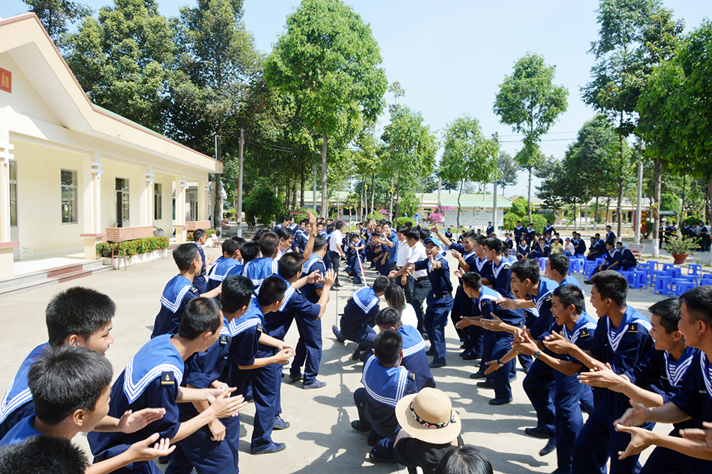 Thi đua yêu nước đi vào hoạt động thực tiễn