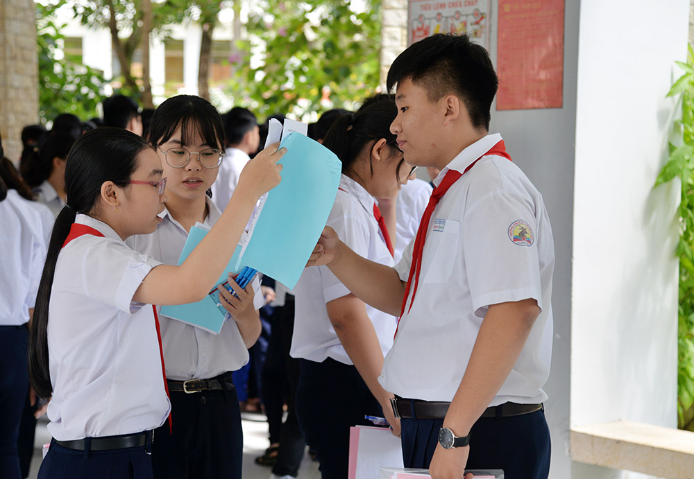 Công bố điểm chuẩn vào lớp 10 Trường THPT chuyên Thoại Ngọc Hầu và Trường THPT chuyên Thủ Khoa Nghĩa