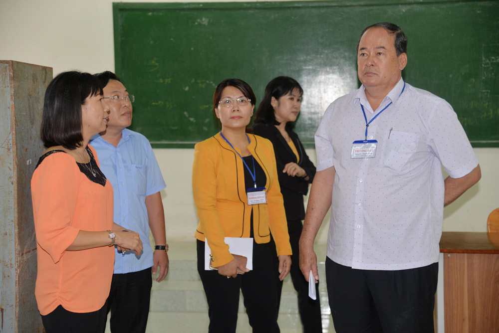 Chủ tịch UBND tỉnh Nguyễn Thanh Bình kiểm tra công tác chuẩn bị Kỳ thi THPT quốc gia năm 2019