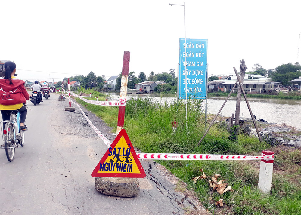 Sụp lún nghiêm trọng trên tuyến Tỉnh lộ 946