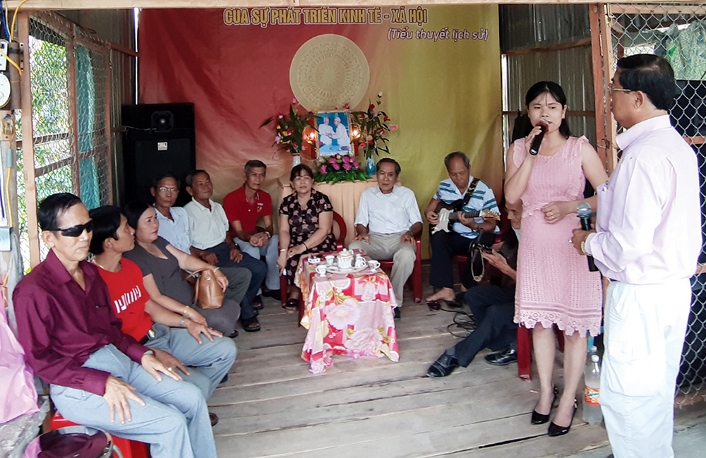 Phát triển phong trào đờn ca tài tử miệt vườn