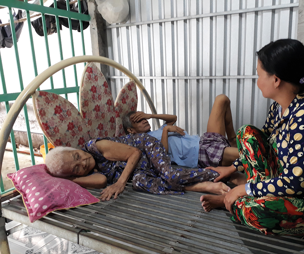 Cảnh khó khăn của 2 gia đình có người thân mắc bệnh tâm thần