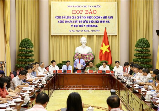 Công bố Lệnh của Chủ tịch nước về 7 luật vừa được Quốc hội thông qua