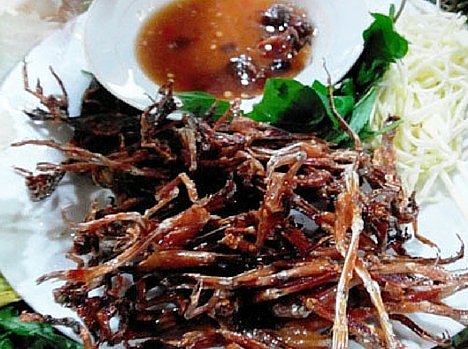 "Vũ nữ chân dài" miền Tây lừng danh làm ngây ngất thực khách