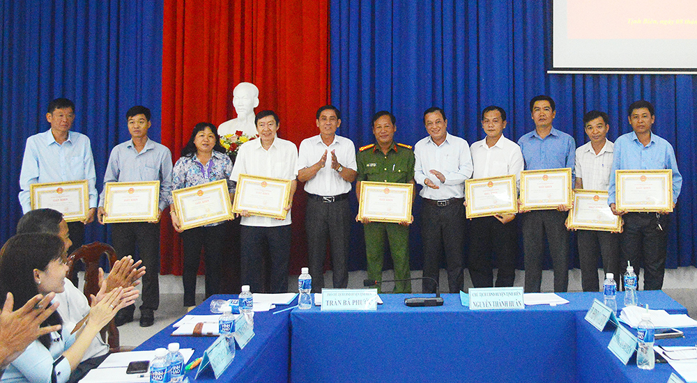 Tịnh Biên: Sơ kết thực hiện nhiệm vụ 6 tháng đầu năm 2019