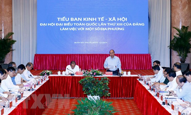 Thủ tướng chủ trì họp Tiểu ban KT-XH với khu vực miền Trung Tây Nguyên