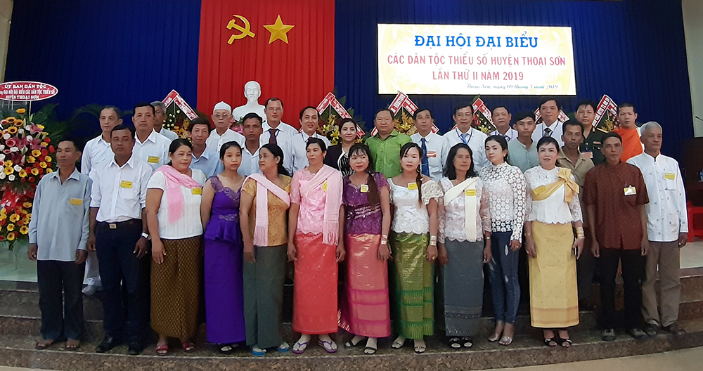 Thoại Sơn chăm lo tốt cho đồng bào các dân tộc thiểu số