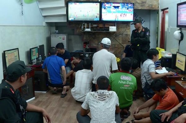Triệt phá 11 tụ điểm cá độ bạc tỉ có quy mô lớn nhất từ trước đến nay ở Nha Trang