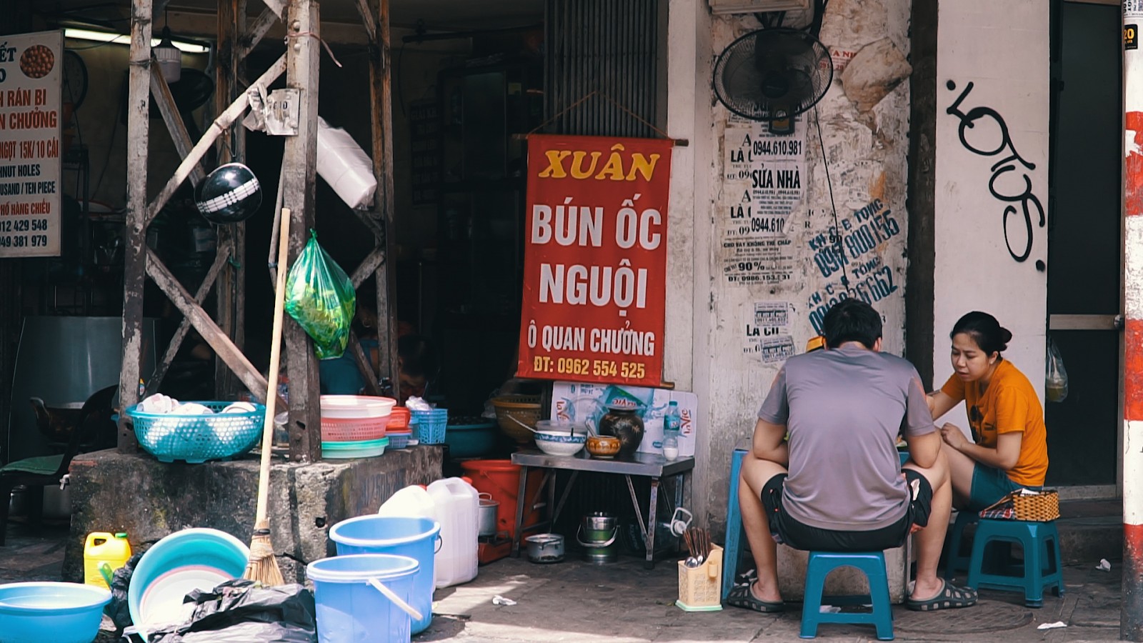 Bún ốc cổ truyền: Món ngon dân dã mà tinh tế của người Hà Nội