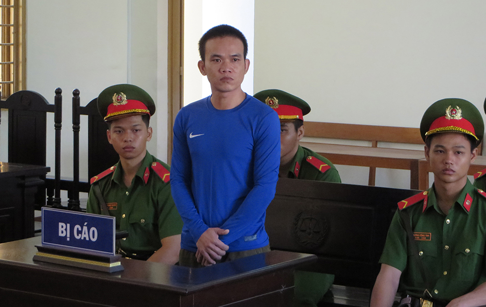 Mượn xe thuê đem cầm, mua ma túy sử dụng Mượn xe thuê đem cầm, mua ma túy sử dụng