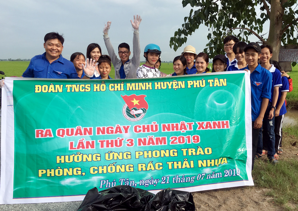 Phú Tân thực hiện các phần việc hưởng ứng ngày Thương binh - Liệt sĩ 27-7