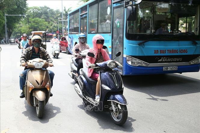 Thời tiết 22-7: Bắc Bộ nắng nóng, vùng núi về đêm có mưa rất to