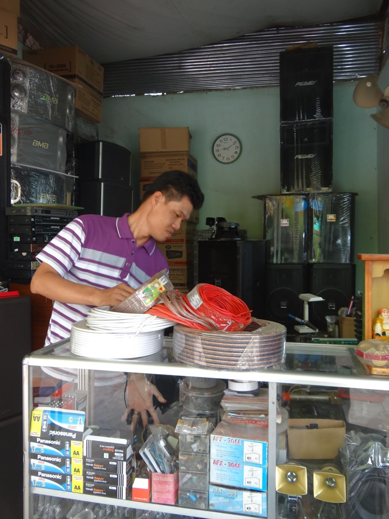 Khiếu nại việc bố trí lại kios chợ Bắc Cái Đầm