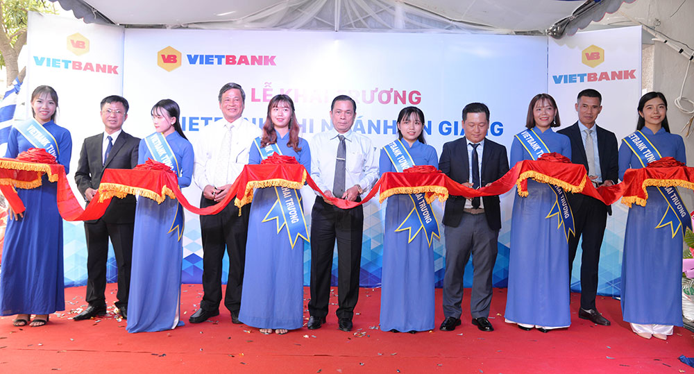 Khai trương Vietbank Chi nhánh An Giang