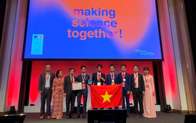 Việt Nam giành 2 Huy chương vàng Olympic Hoá học quốc tế 2019