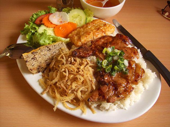Không ngờ ẩm thực Việt lại có những món ăn tên độc dị đến lạ