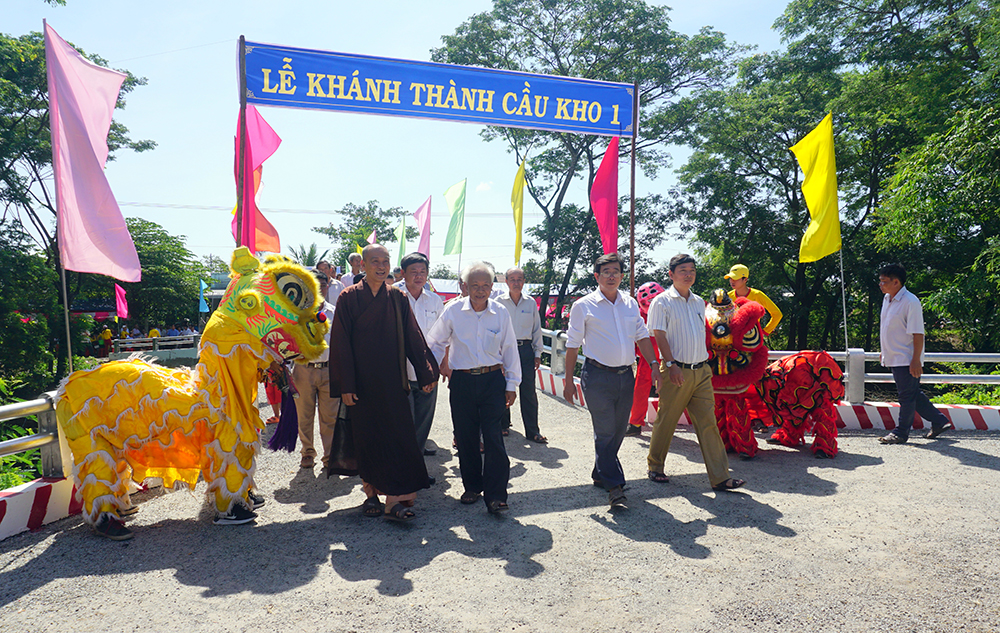Phát huy những giá trị tốt đẹp của tôn giáo, dân tộc Phát huy những giá trị tốt đẹp của tôn giáo, dân tộc