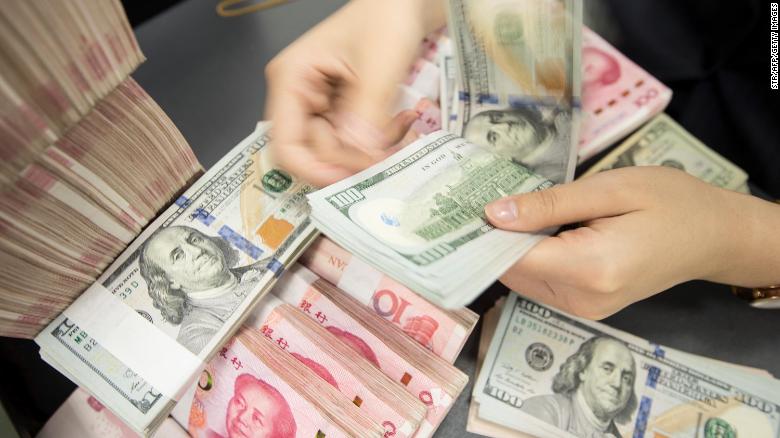 Chiến tranh tiền tệ Mỹ-Trung, những rủi ro khó lường
