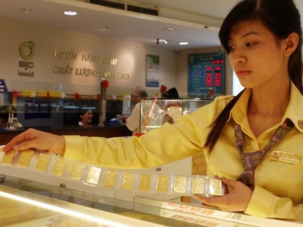 Giá vàng liên tục lập đỉnh: Chưa có dấu hiệu của đầu cơ